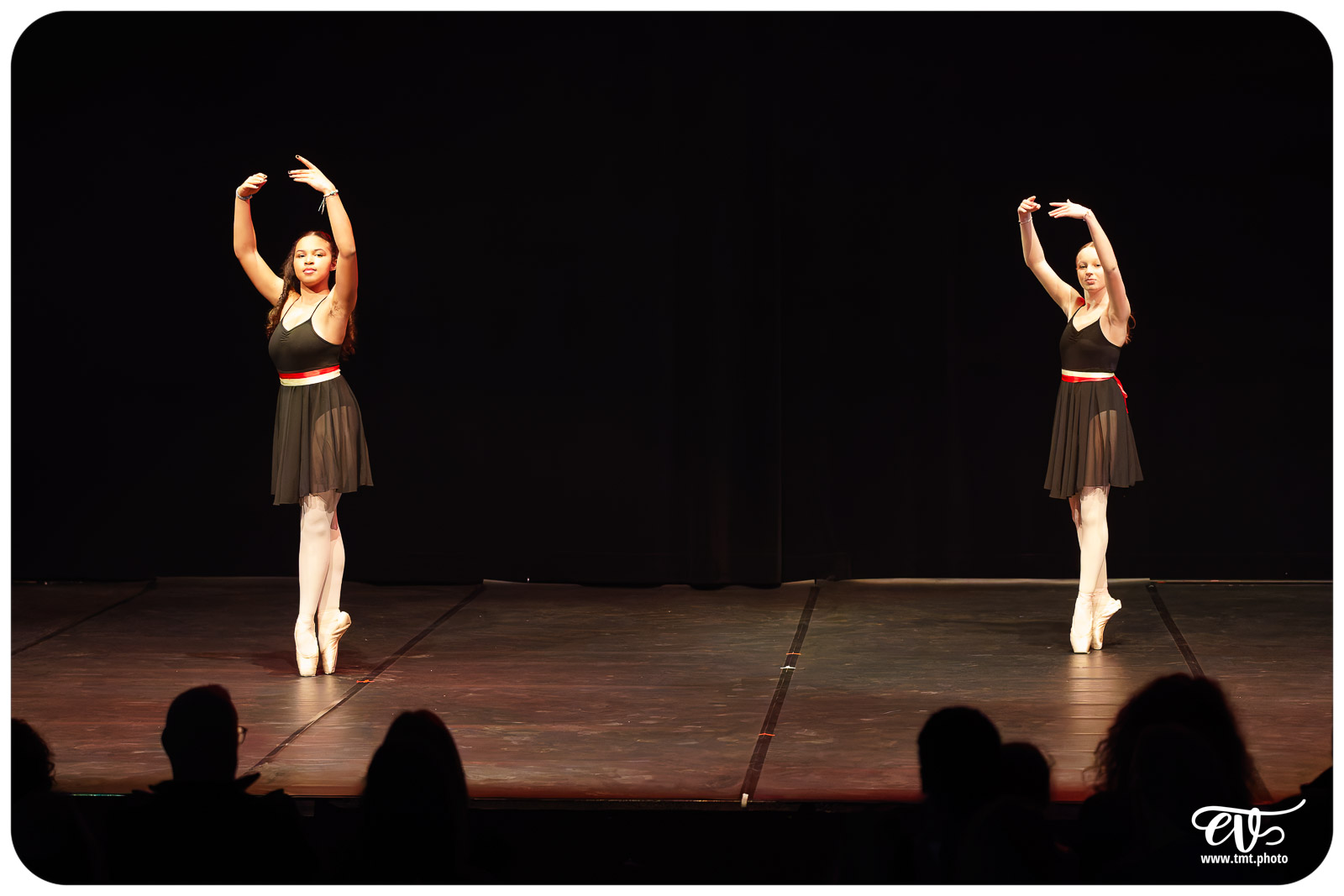 MATIERE BRUTE (CHRISTELLE DAUJEAN)